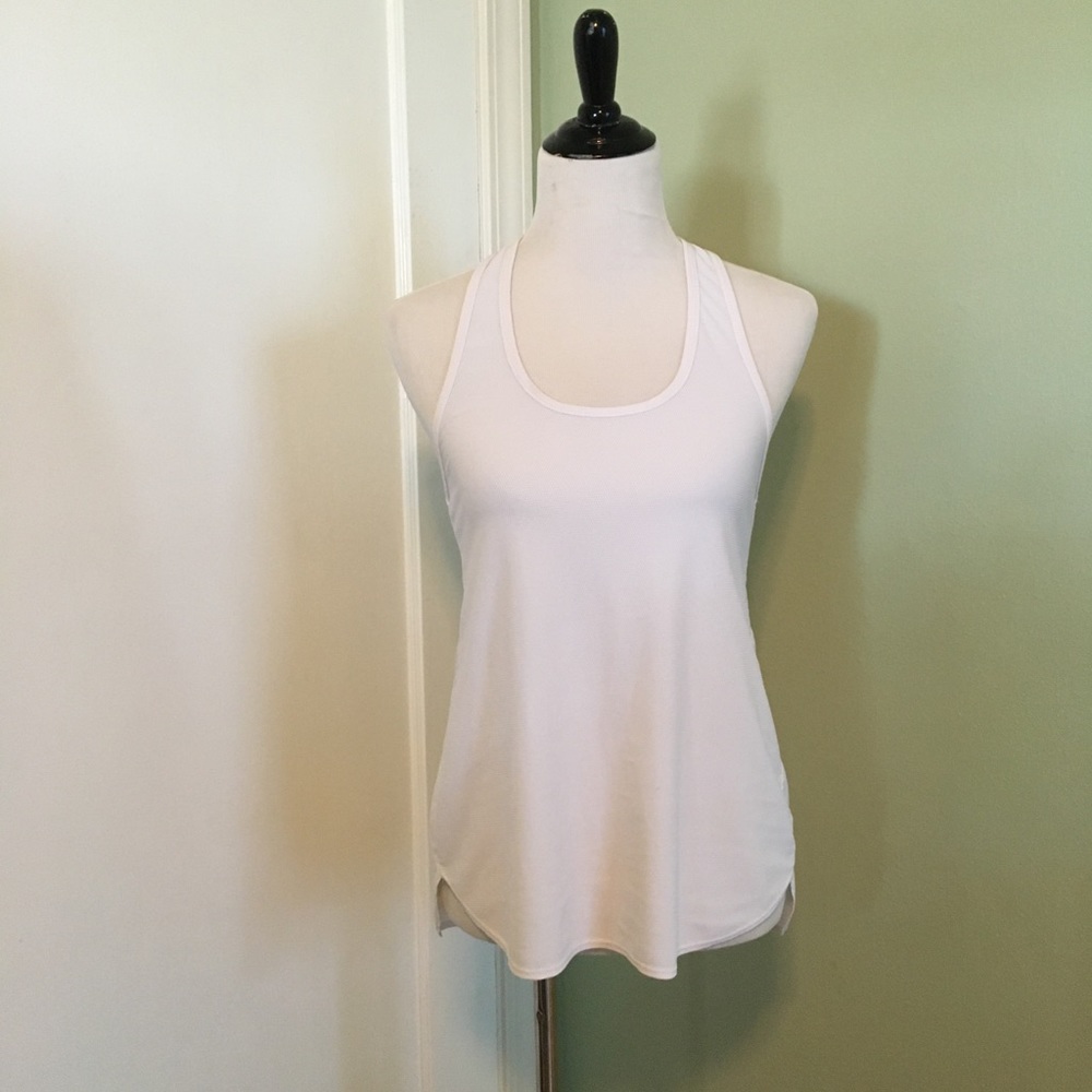 White workout top, Small